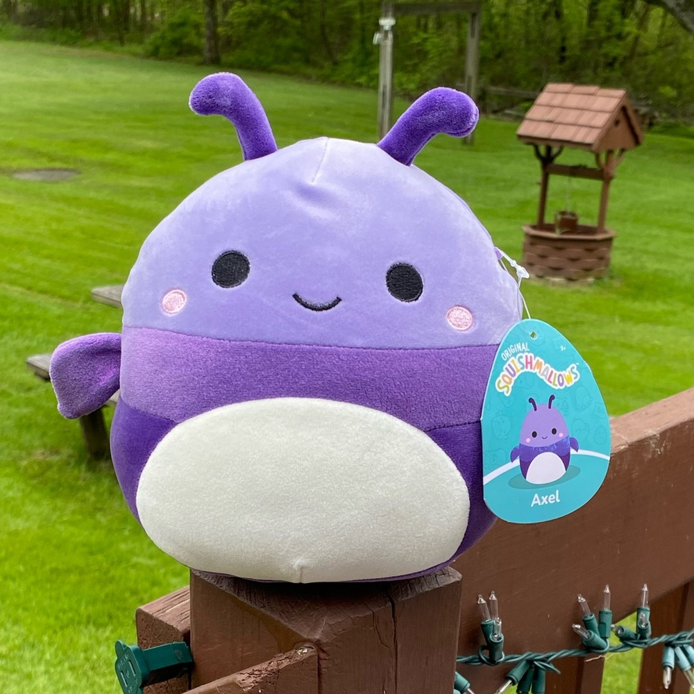 COPY - Squishmallow Axel 7 inch